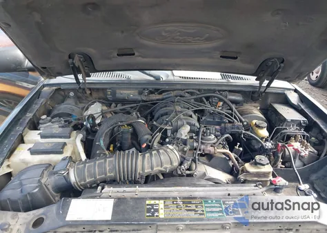 2004 Ford Explorer Sport Trac Adrenalin/Xls/Xlt z USA, uszkodzony, nr VIN 1FMZU77K74UB24031